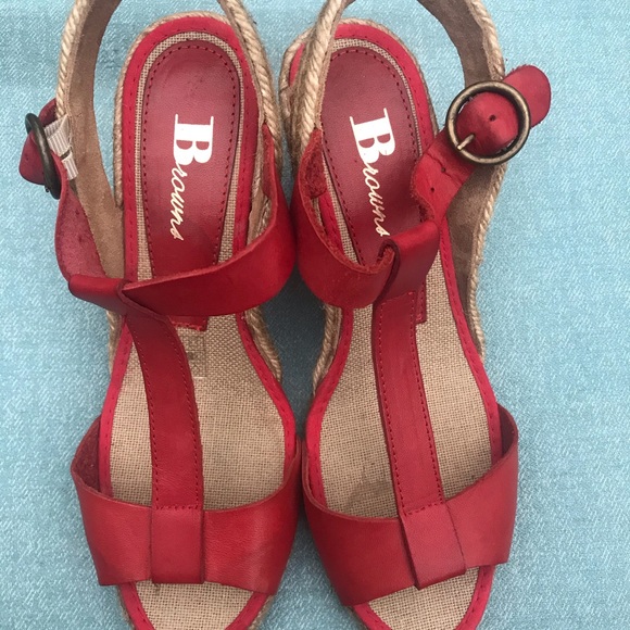 Sandals - Picture 3 of 7